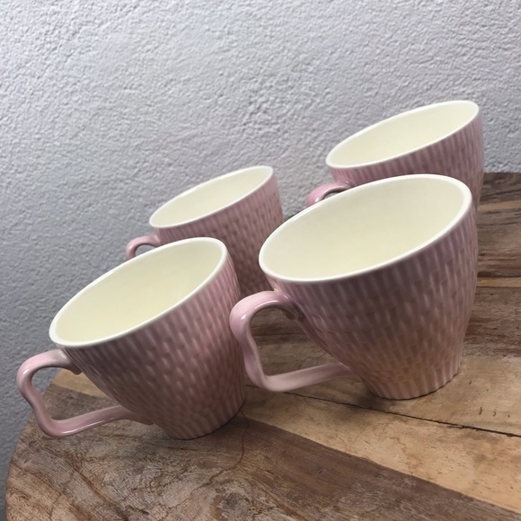 Vintage l 50s Red Wing Capistrano Mid-Century Pink Textured Basket Weave Tea Cup - Picture 2 of 14